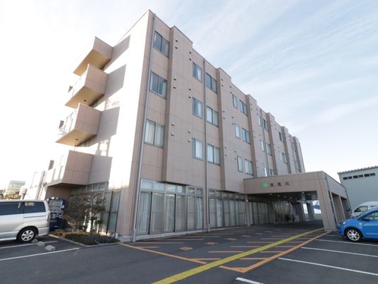 清潔感溢れる建物外観
