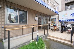 玄関前のバリアフリー通路