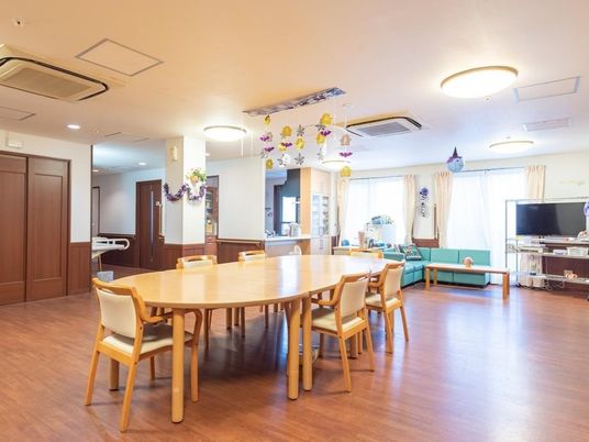 共有スペースの繁忙風景