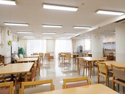 明るいダイニングエリア