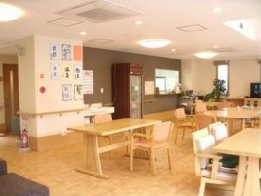 温かみのある食堂空間