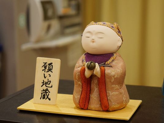 和風の癒し置物