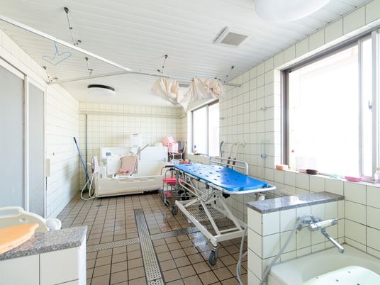 清潔感溢れる浴室設備