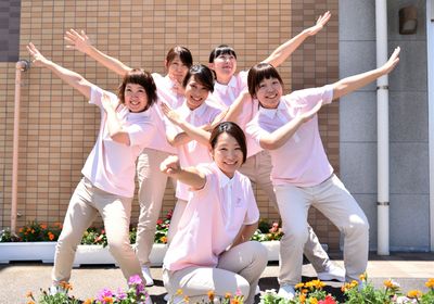 職員の集合写真