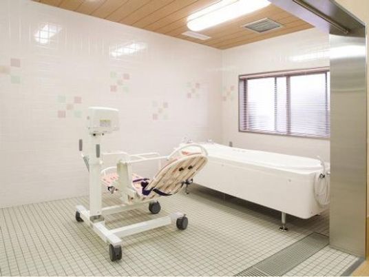 清潔な浴室設備
