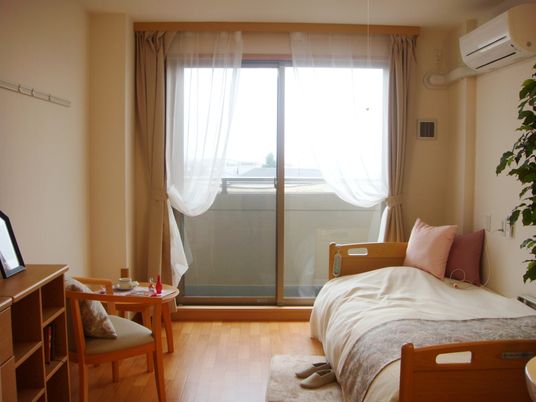 落ち着いた雰囲気の居室