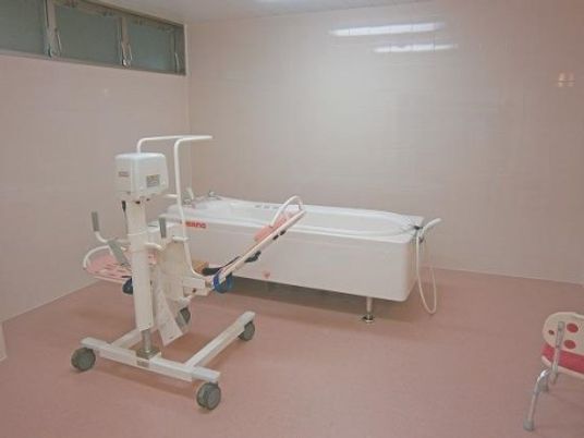 バリアフリー浴室の設備