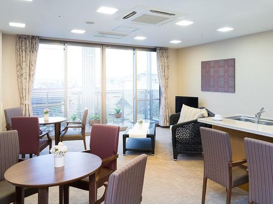 快適な共有ラウンジ