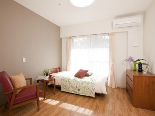 清潔な個室の居室