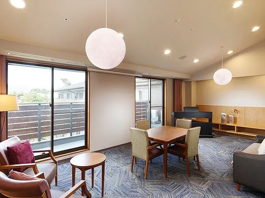 木の温もりある浴室