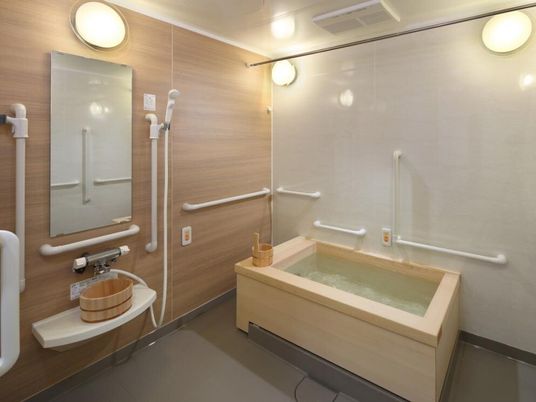 バリアフリーの浴室