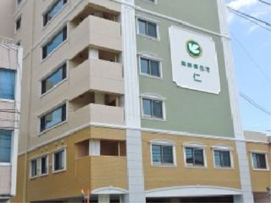 清潔な外観の建物