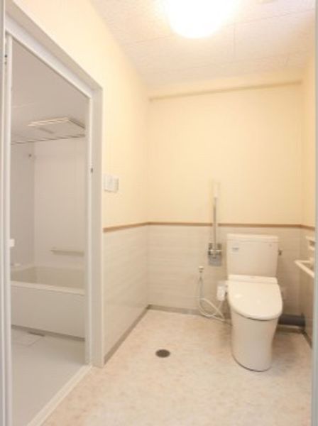 清潔なトイレスペース
