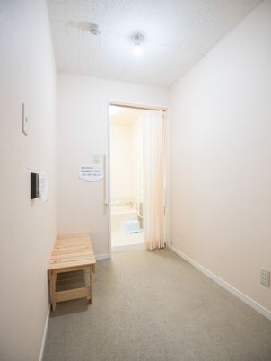 清潔なトイレ付居室