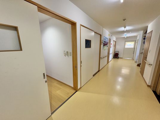 明るい廊下