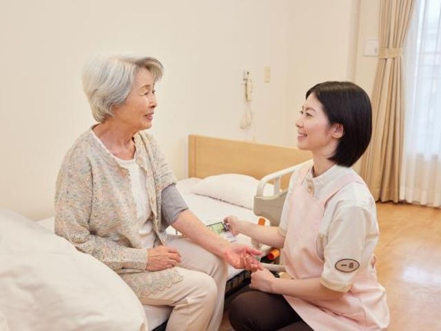 優しいスタッフの居室 居室 穏やかに過ごせる居室です。温かなコミュニケーションが取れる環境になっています。