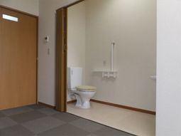 清潔なトイレの一角