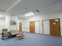 清潔な廊下とインテリア
