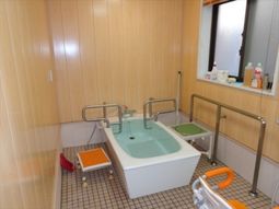 清潔な浴室の設備
