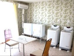 明るいダイニングスペース