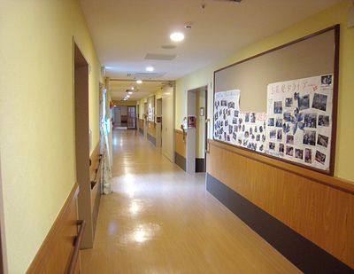 広々とした廊下