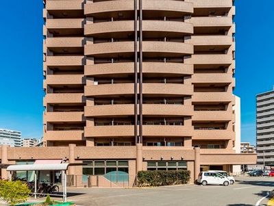 多階層建物の外観