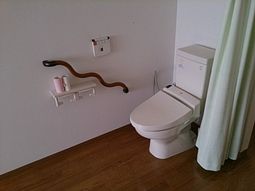 バリアフリートイレ
