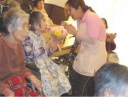 スタッフと利用者の活動