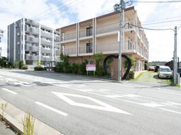 多階層建物の外観