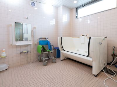 バリアフリー浴室設備