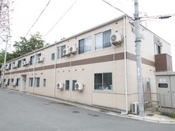 清潔な外観の建物