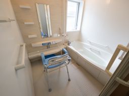 バリアフリー浴室設備