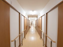 清潔感のある廊下