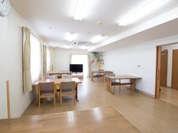 明るい共同スペース