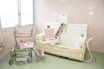 介護用の浴室