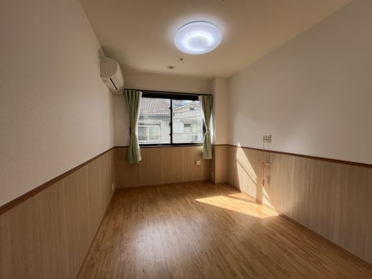 穏やかな光の居室