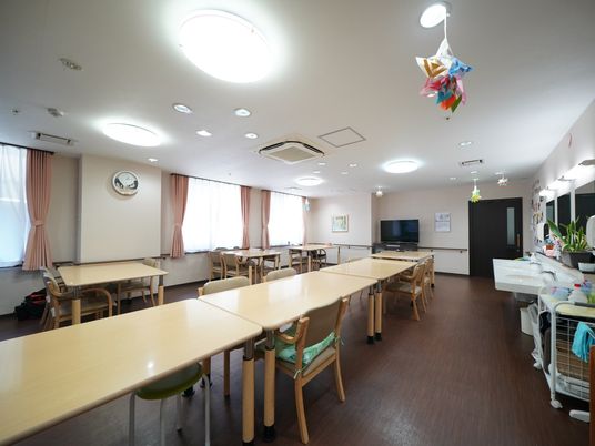 広々とした食堂