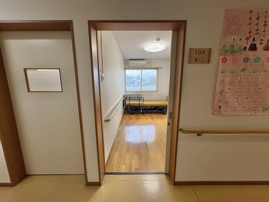 居室の入り口