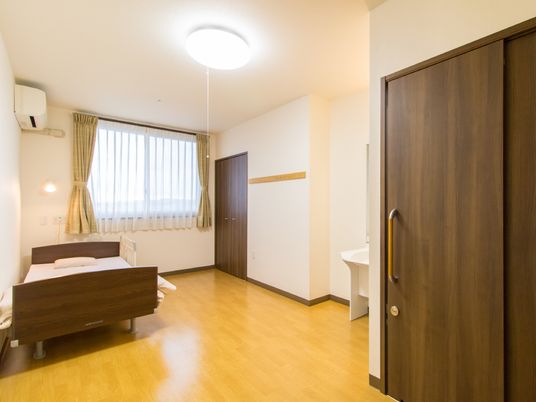 ゆったり洋室の居室