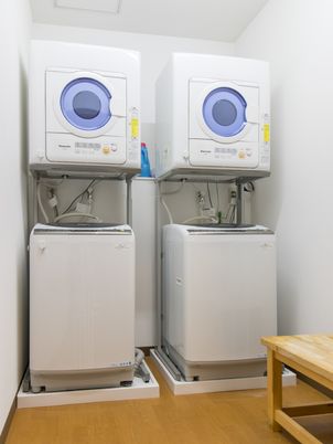 洗濯機と乾燥機の設備
