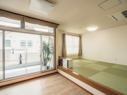 清潔感ある明るい居室