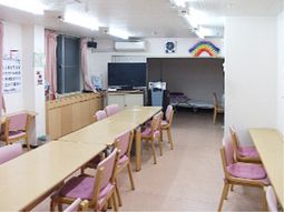 共有スペースの明るい一角