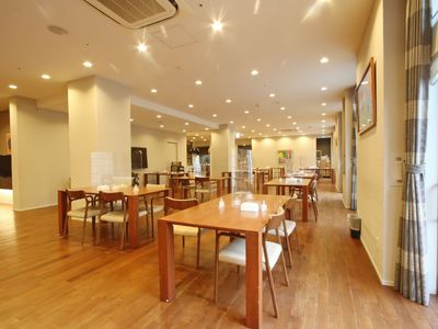 温かみのある食堂空間
