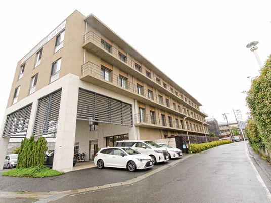 清潔感のある施設外観