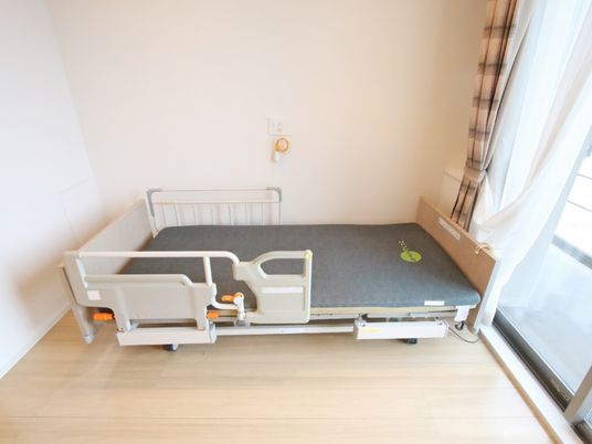 整った明るい居室