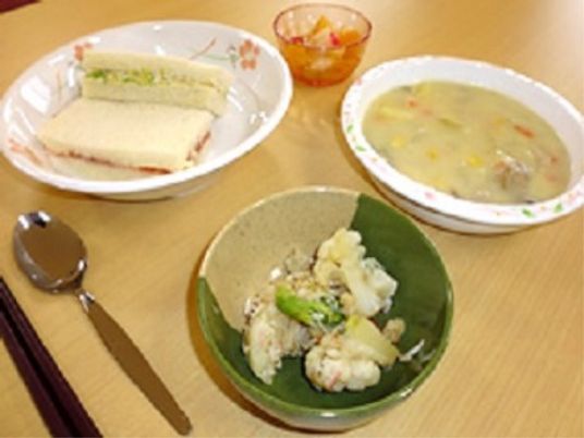 栄養バランスのとれた食事
