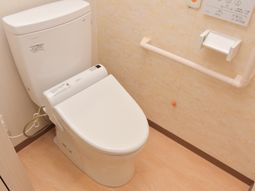清潔感あるトイレの様子