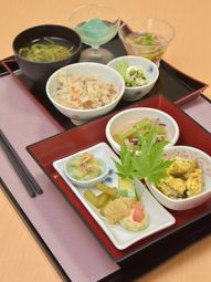 和風の健康的な食事