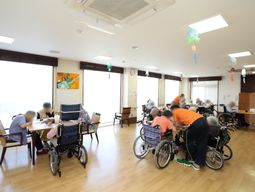 明るい多目的室