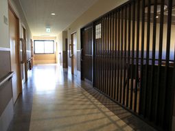 温かみのある廊下